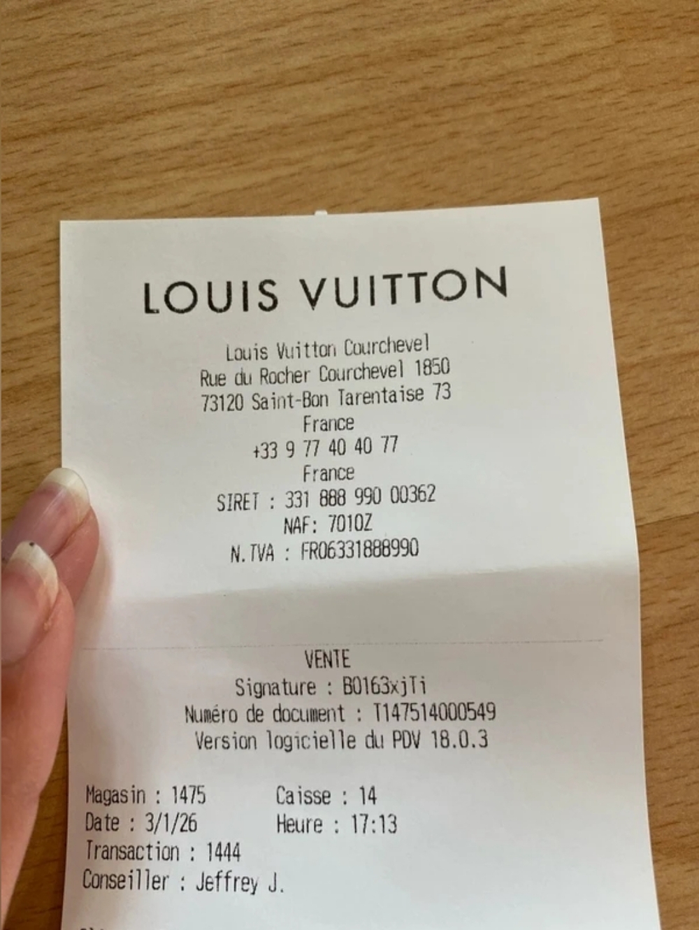 Louis Vuitton Attitude Sunglasses - Picture 10 of 16